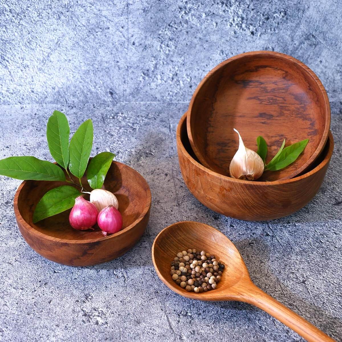 Asturia Solid Teak Wood 4-Piece Bowls and Ladle Kitchenware Set