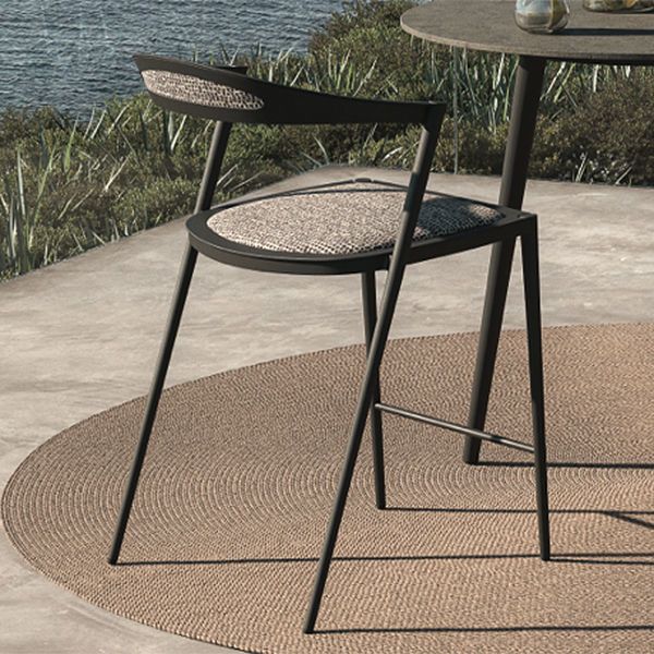 Styletto Bar Stool and Table