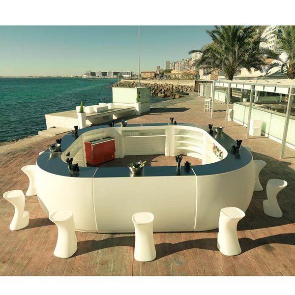 Fiesta Outdoor Bar and Stools
