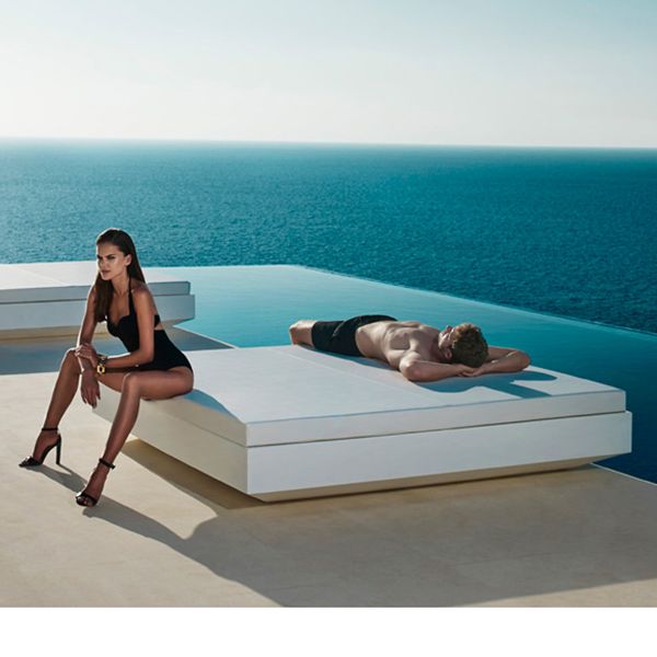Vela Square Daybed