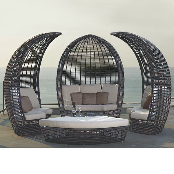 Halo Sectional Daybed in Black Wicker